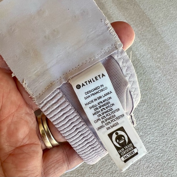 Athleta “Glory” Underwire “X” Back Sports Bra - Picture 10 of 10